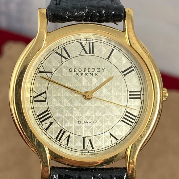 Geoffrey Beene designed gold Tone Watch - Picture 1 of 7